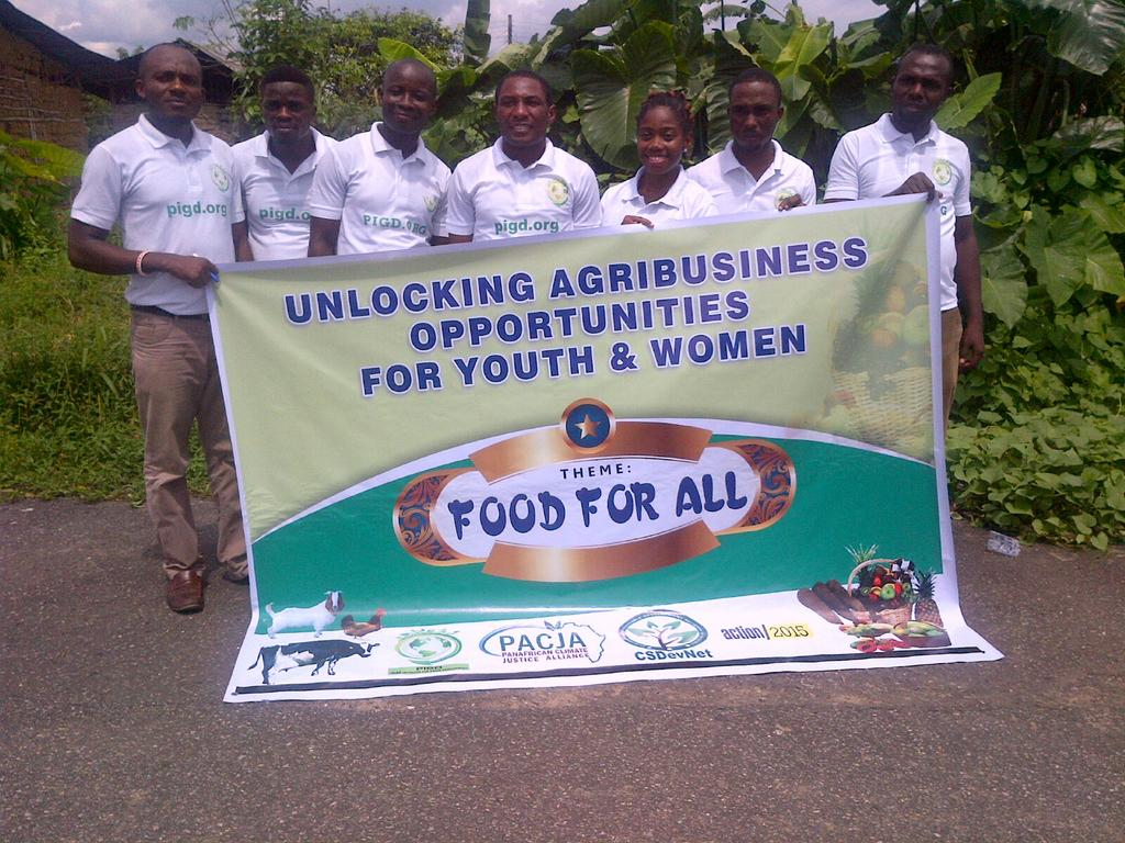 UNLOCKS-AGRIBUSINESS-OPPORTUNITIES-FOR-WOMEN-AND-YOUTHS-IN-OMUSE-COMMUNITY-HALL-ELELE-TOWN-RIVERS-STATE